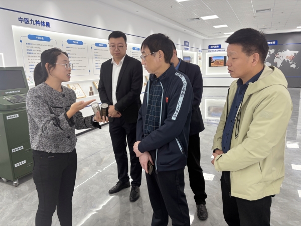 ΢ÐÅͼƬ_20251023131728_325_49_¸±±¾ ΢ÐÅͼƬ_20251023131728_325_49_¸±±¾.jpg